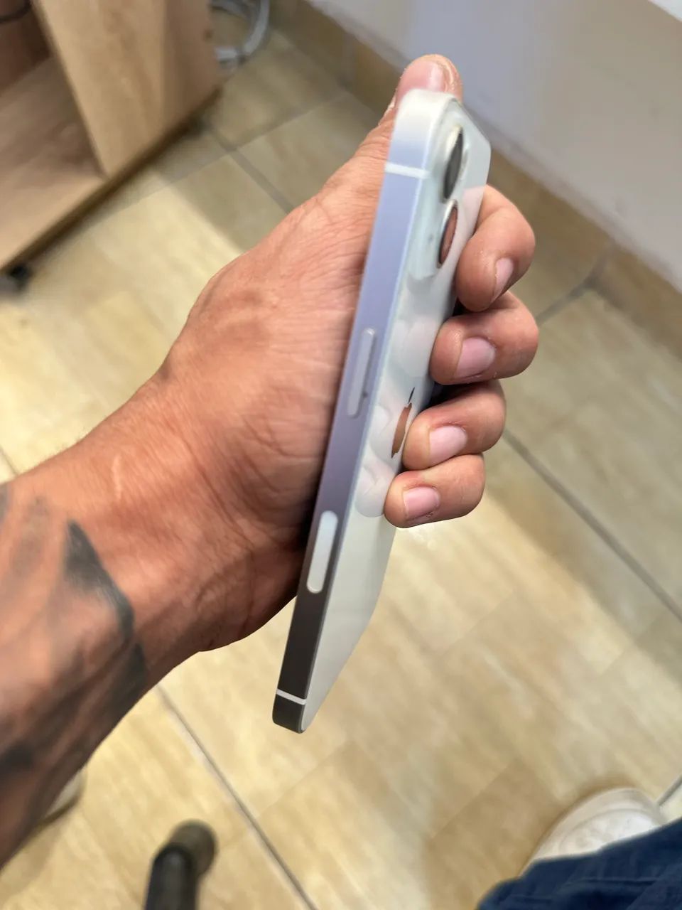 iPhone 13 - Cor: Branco 128GB - Foto 4