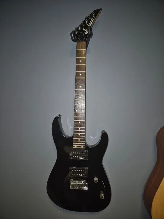 Guitarra Jackson JS11 Dinky Gloss Black Usada (2016)