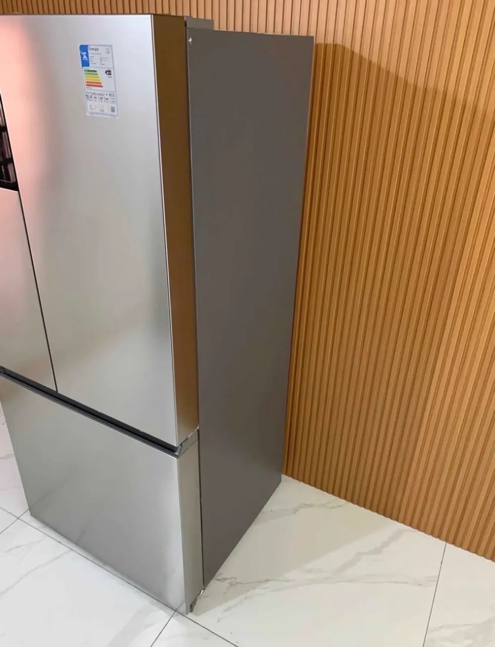 Geladeira 3 portas IM8S 590L - Foto 2