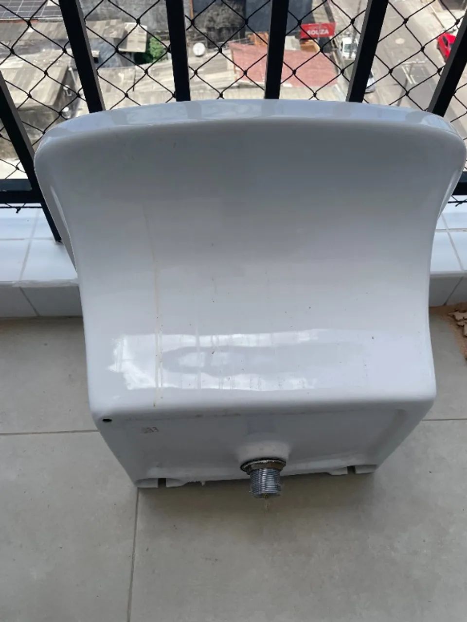 Tanque M Branco 31L - Celite