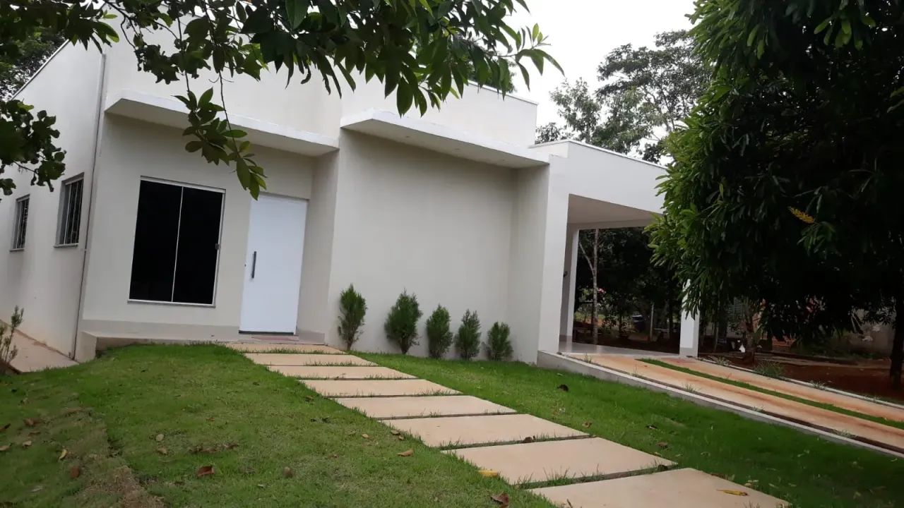 Casa à venda 2 Quartos, 2 Suites, 4 Vagas, 2400M², Centro, Chapada dos Guimarães - MT | Re