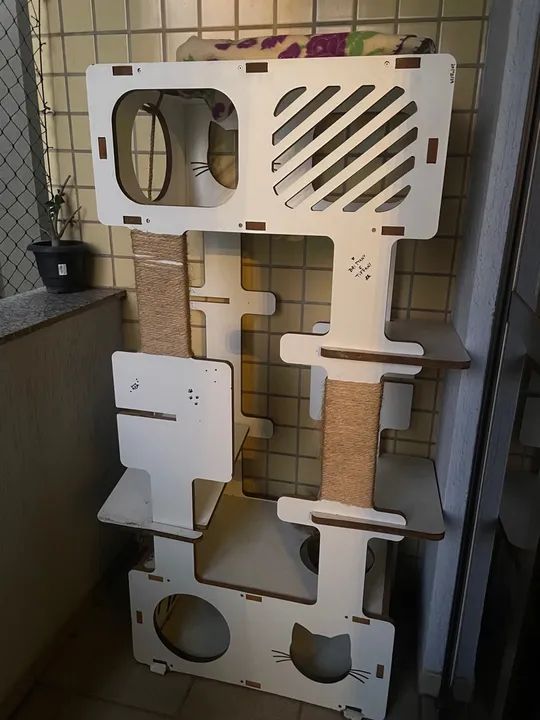 Torre para gatos 