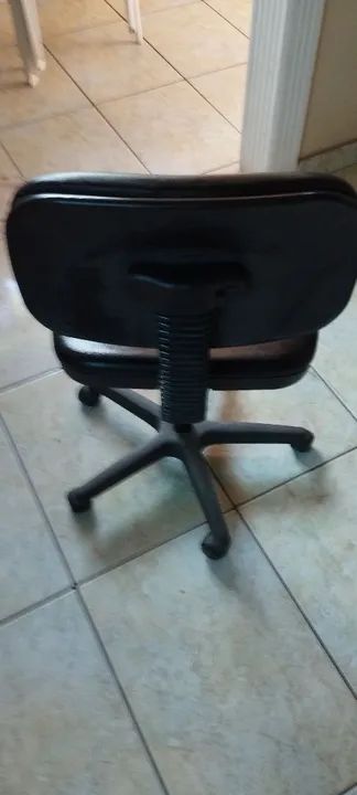 Cadeira de Escritório Giratória - Foto 2