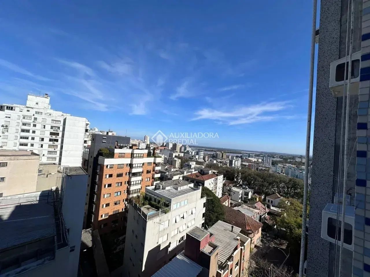 Imóvel para venda possui 106 metros quadrados com 3 quartos em Independência - Porto Alegr - Foto 3