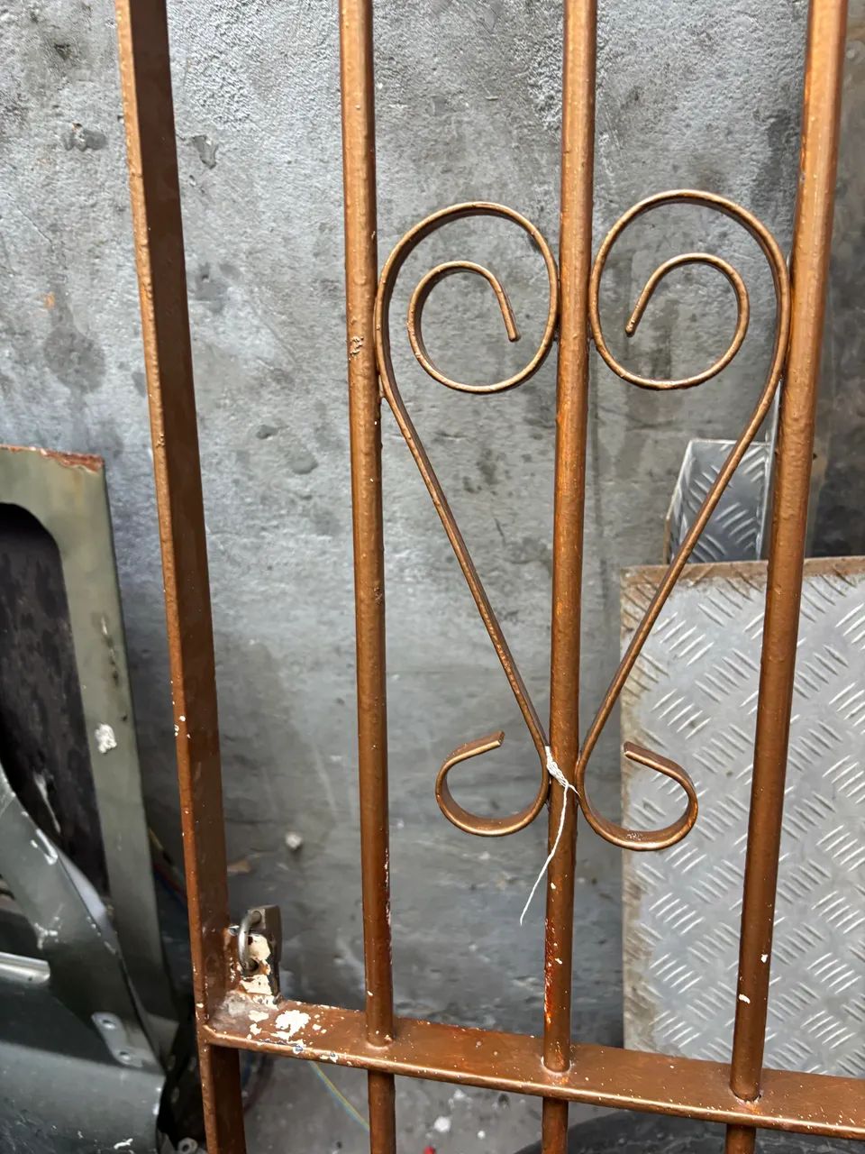 Portão ferro fundido barato - Foto 3