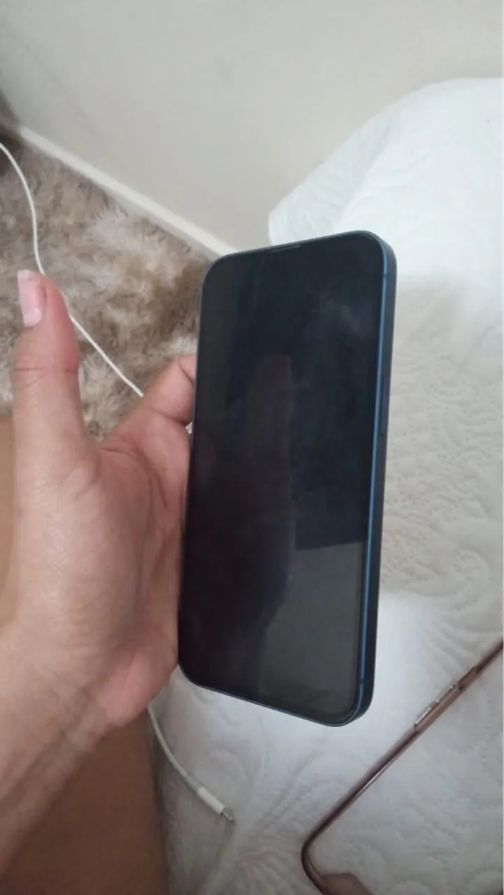 Vende-se iPhone 13