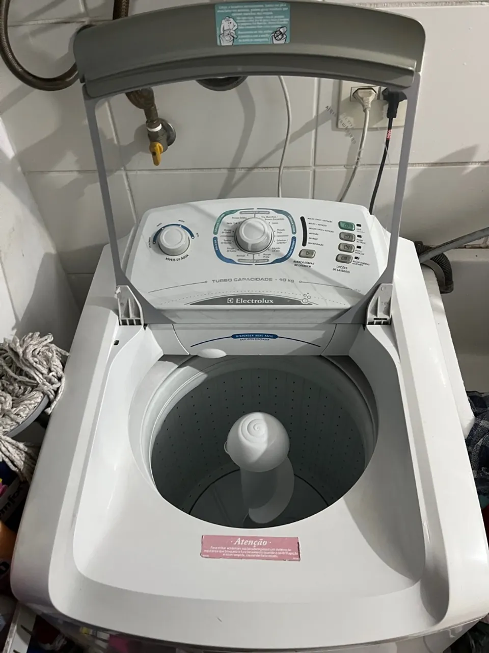 Máquina de Lavar Electrolux Turbo Capacidade 10 Kg