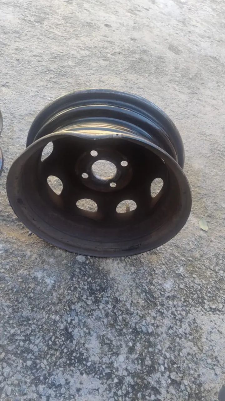 Rodas aro 13 em otimo estado