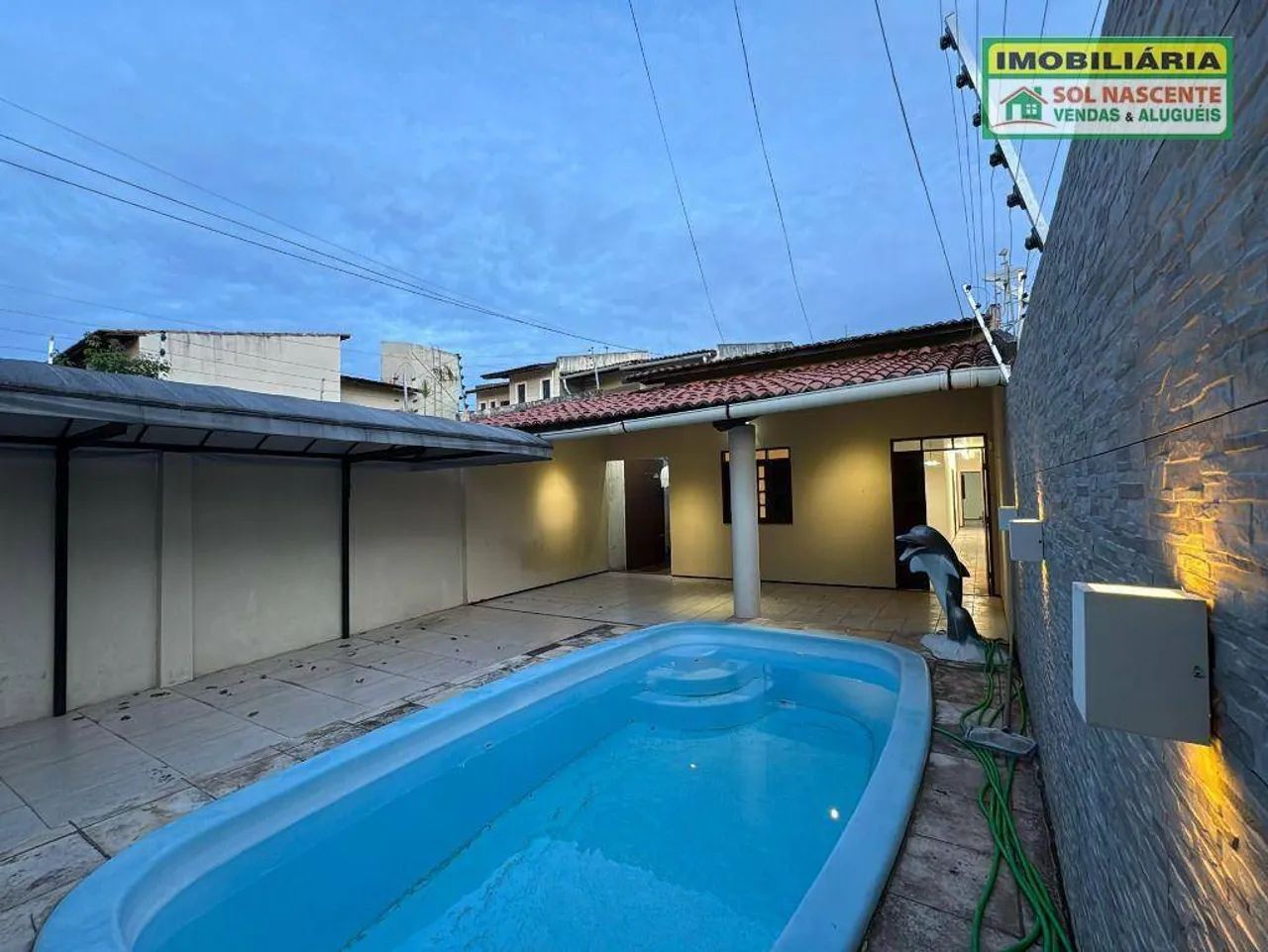 Casa com 3 suítes, piscina privativa e 2 vagas de garagem à venda, 130 m² por R$ 550.000 - - Foto 3