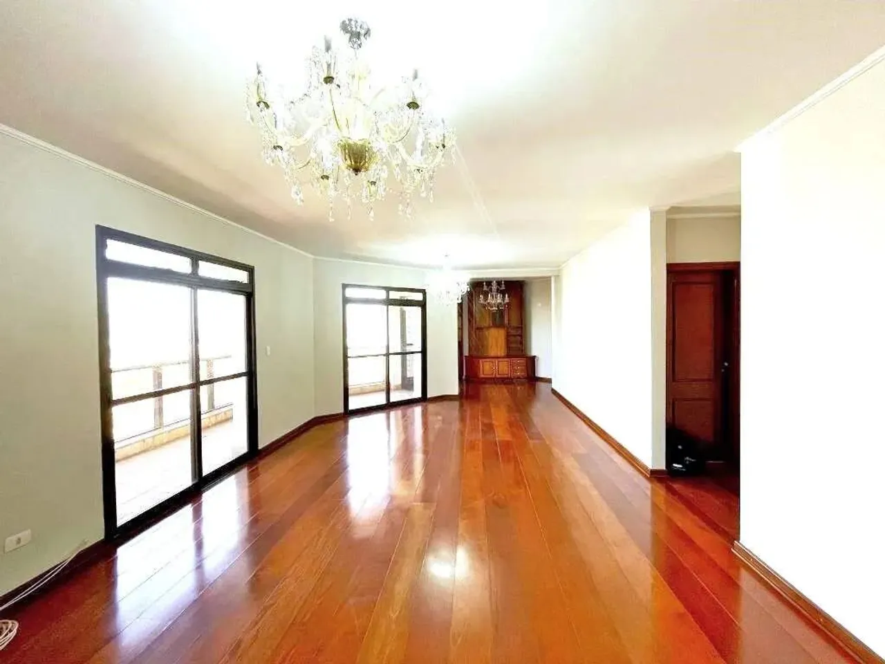 Apartamento para aluguel, 4 quartos, 2 suítes, 2 vagas, Centro - Limeira/SP