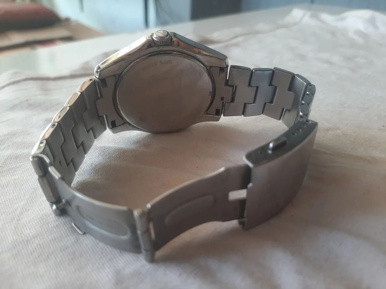 Vendo relógio   da  marca Tommy  original  - Foto 3