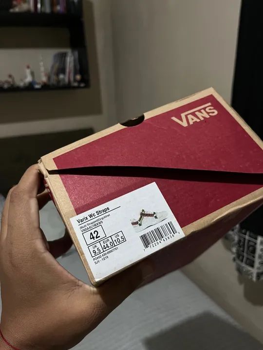 Tênis VAMS edição limitada N 42 - Foto 3