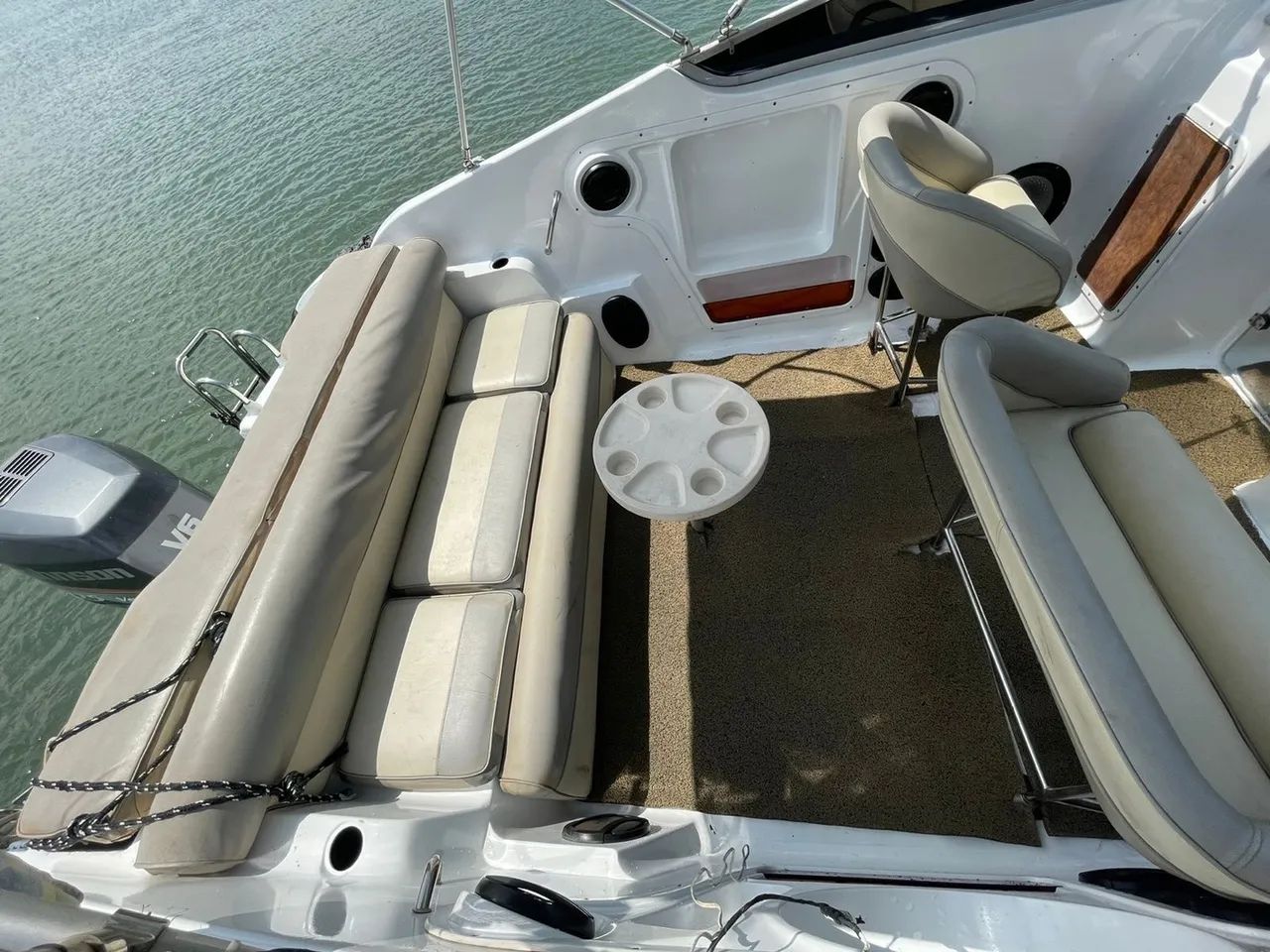 Lancha 22 pés, cabinada 28mil  1 cota a lancha possui 4 cotas - Foto 6