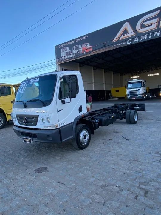 M/ Benz Accelo 815 Ano 2021 - Foto 4