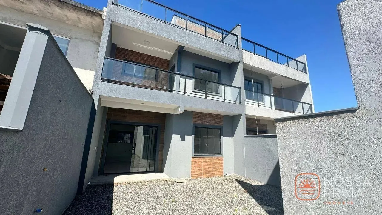 Sobrado com 3 dormitórios à venda, 116 m² por R$ 725.000,00 - Sao José - Itapoá/SC