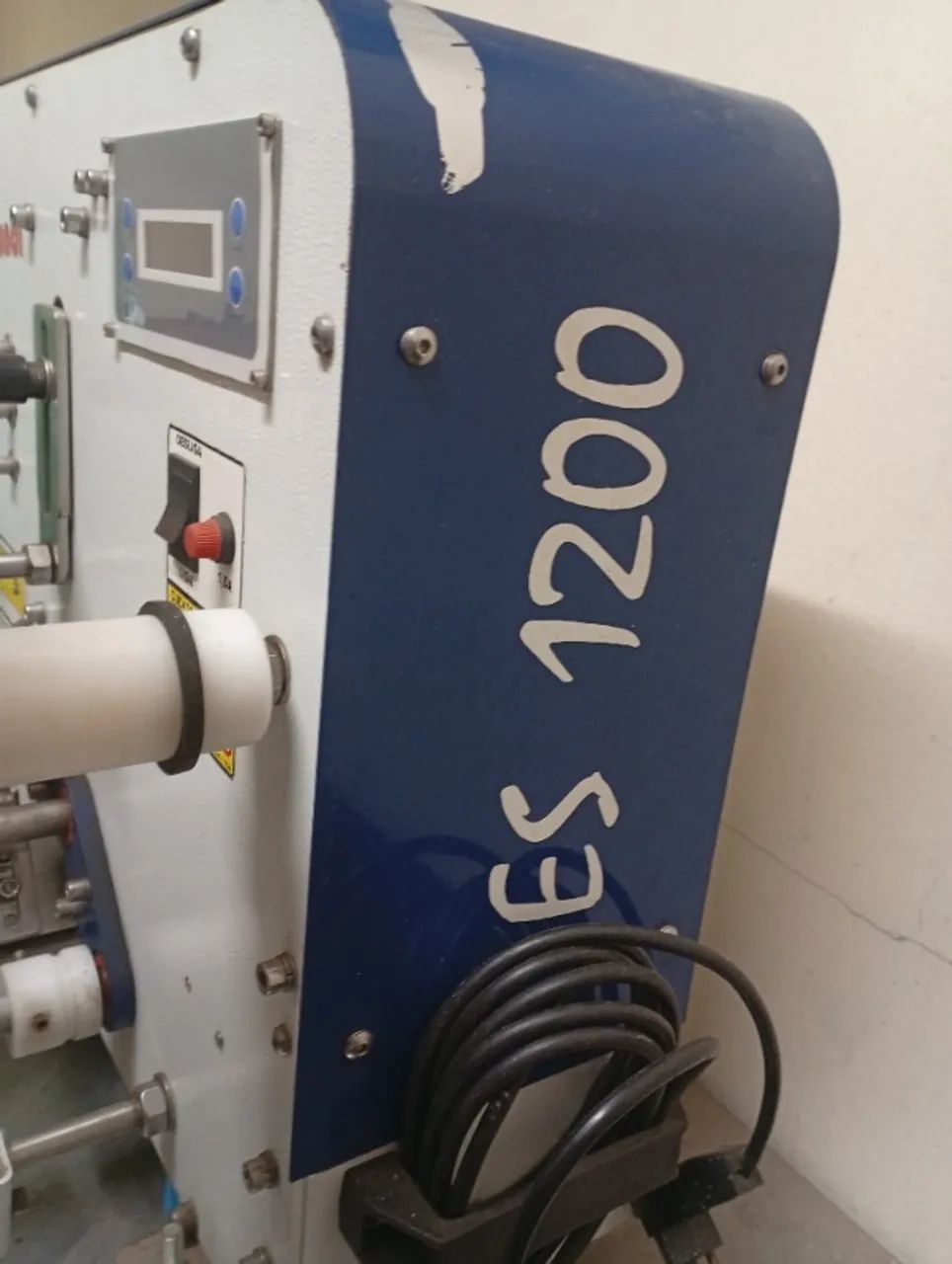 Rotuladora Maqmundi ES1200 com datador 220v - Foto 5