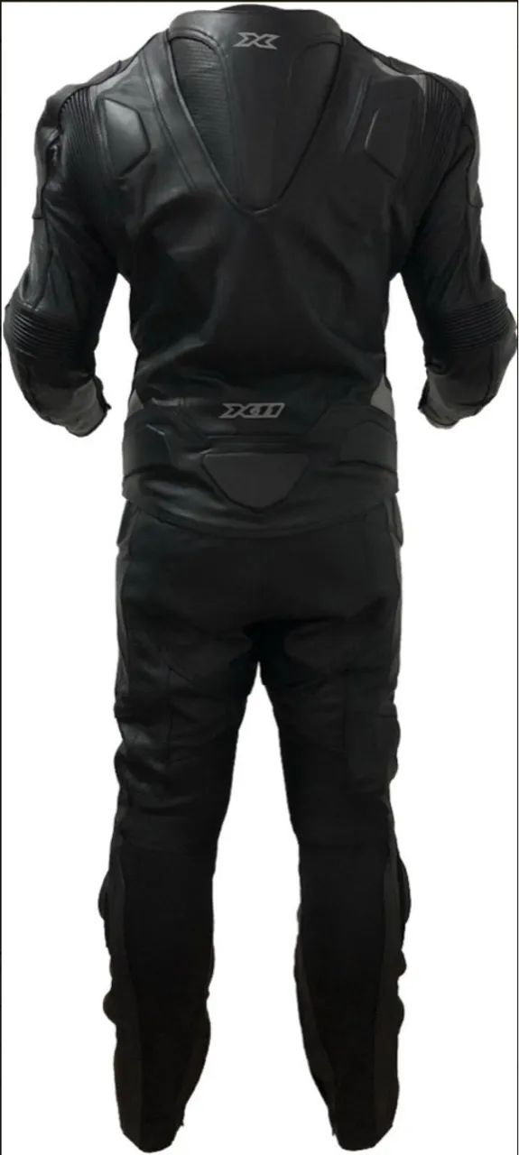 Macacão de Couro para Moto - Excelente Estado - Proteção e Estilo!