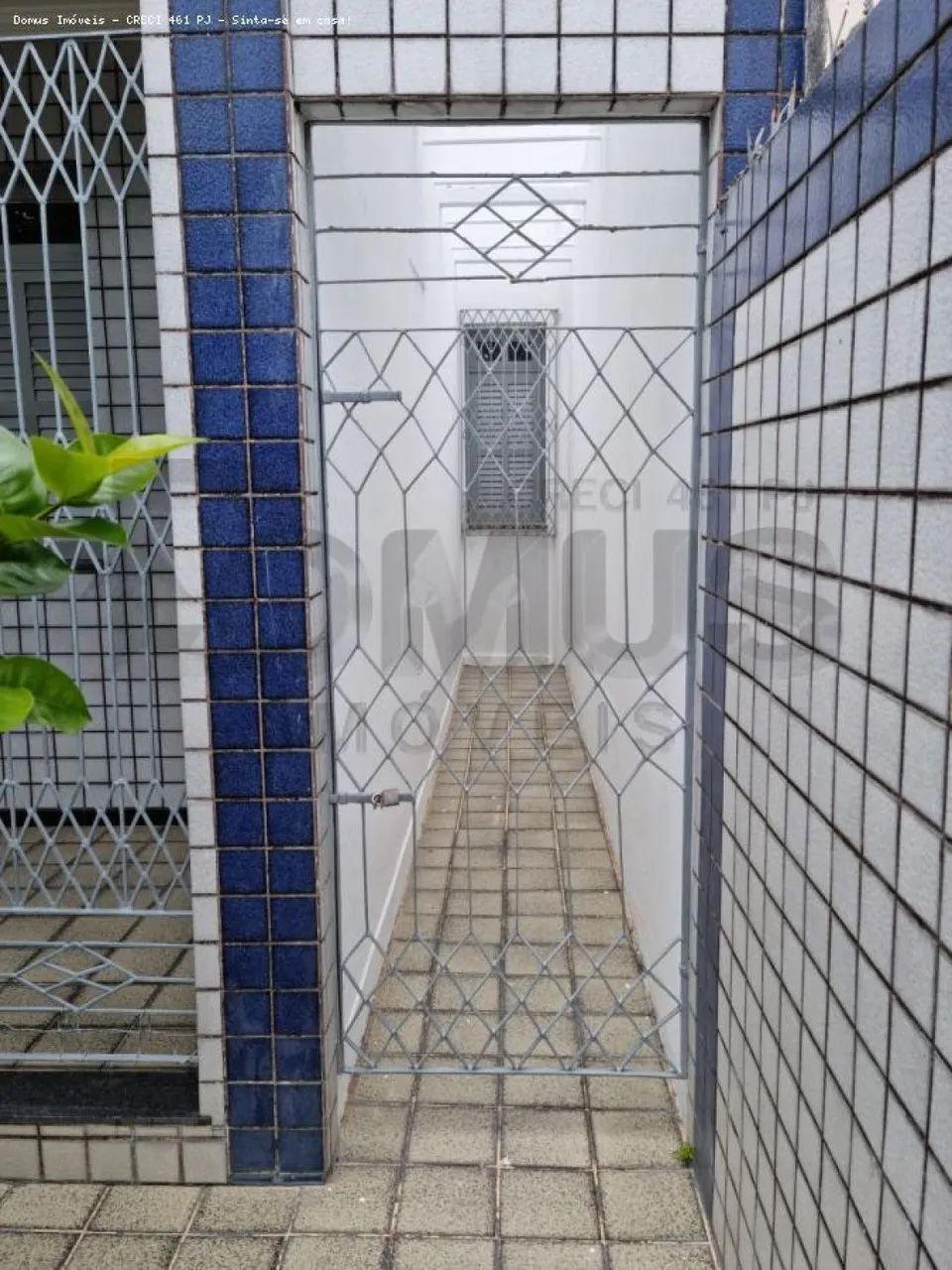 Casa Para Vender com 3 quartos 1 suíte no bairro Cirurgia em Aracaju
