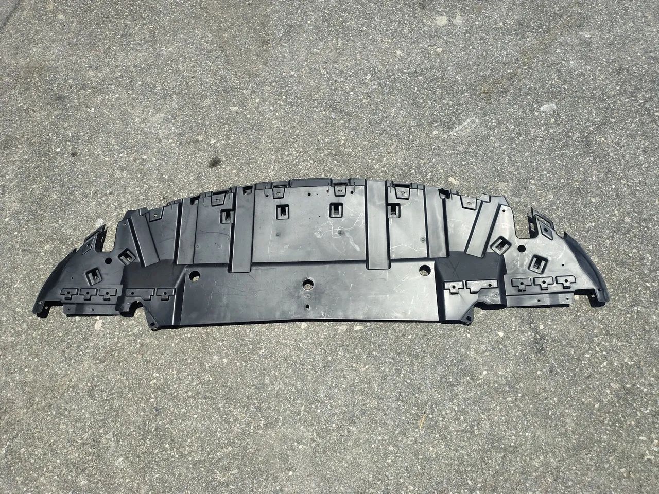 Defletor inferior do para-choque dianteiro Renault captur  2019 a 2022 original  - Foto 2