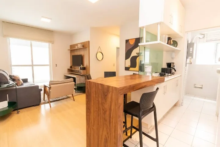 Apartamento Batel c/ Garagem 02 Qtos sendo 01 suíte