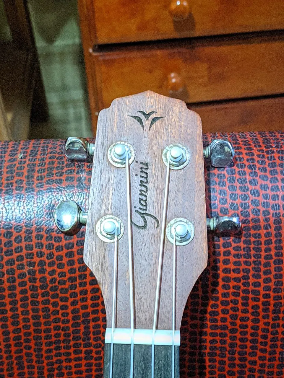 Ukulele Concert Guk 23 Ws Giannini