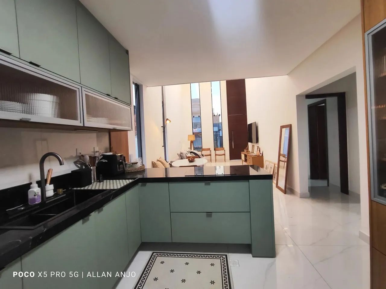 CASA MOBILIADA EM  CONDOMÍNIO FECHADO - Foto 3