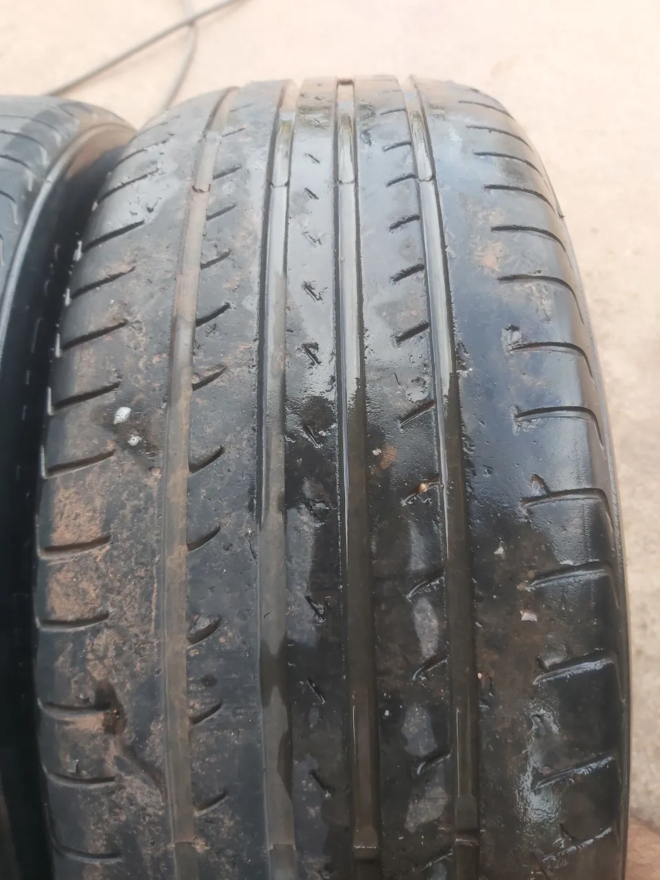 Pneu aro 16 (205/55)