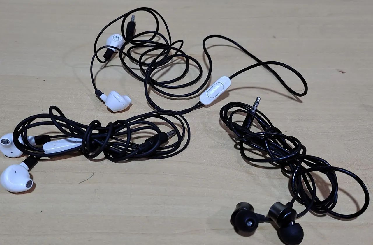 Fone de Ouvido com Microfone Original Motorola