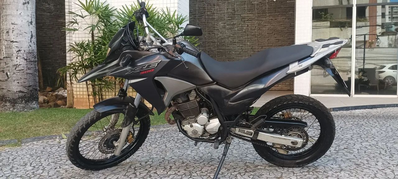 MOTO  XRE 300 2016  PRETA  - Foto 2
