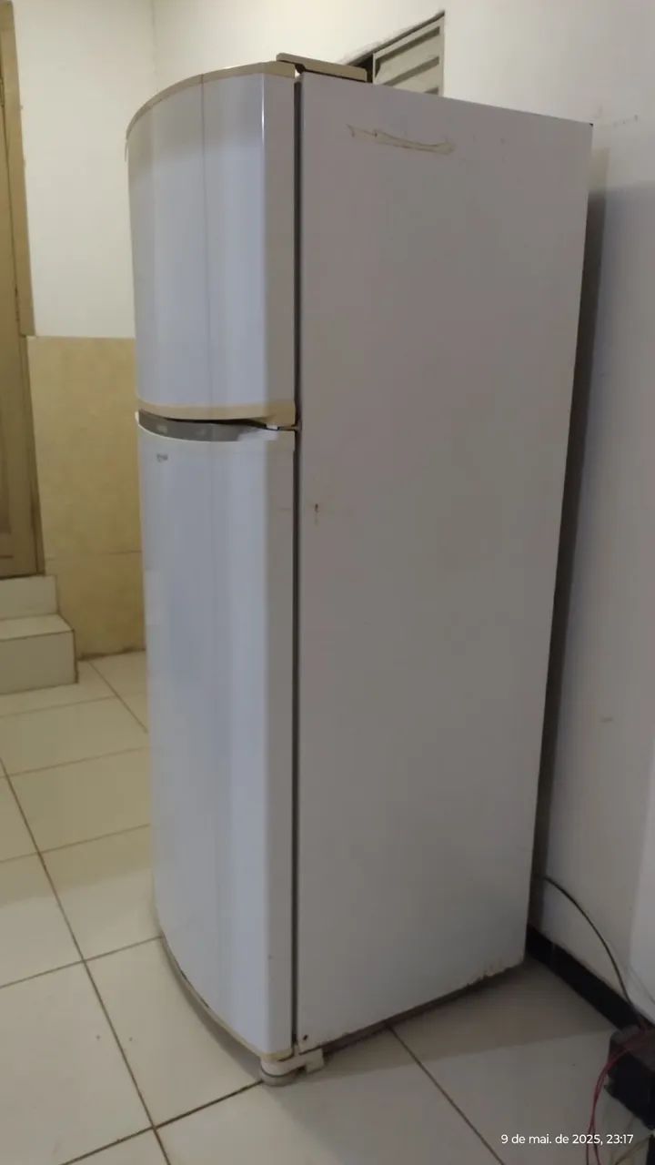 Geladeira Duplex Usada - Foto 4