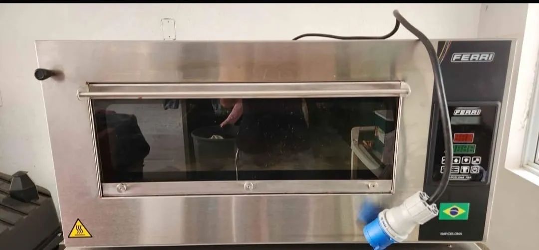 Forno Lastro Ferri Barcelona FBA 1.1 usado  - Foto 2