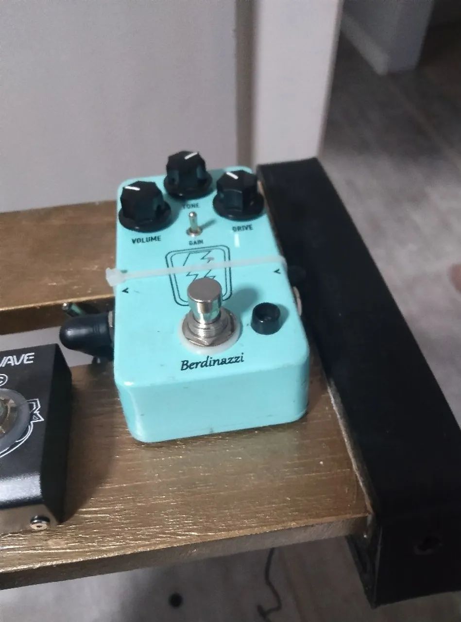 Pedal de Overdrive Bolt berdinazzi - Foto 3