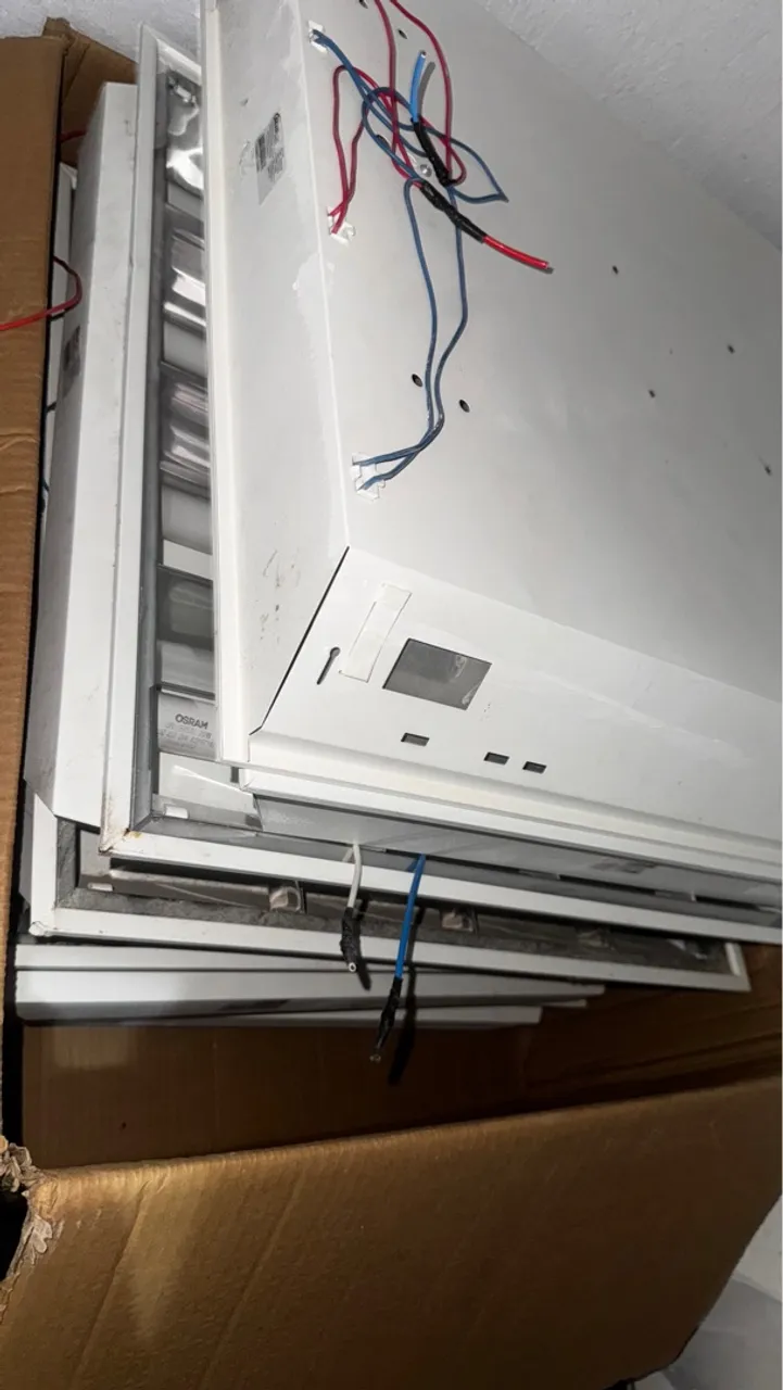 Luminárias usadas em perfeito funcionamento