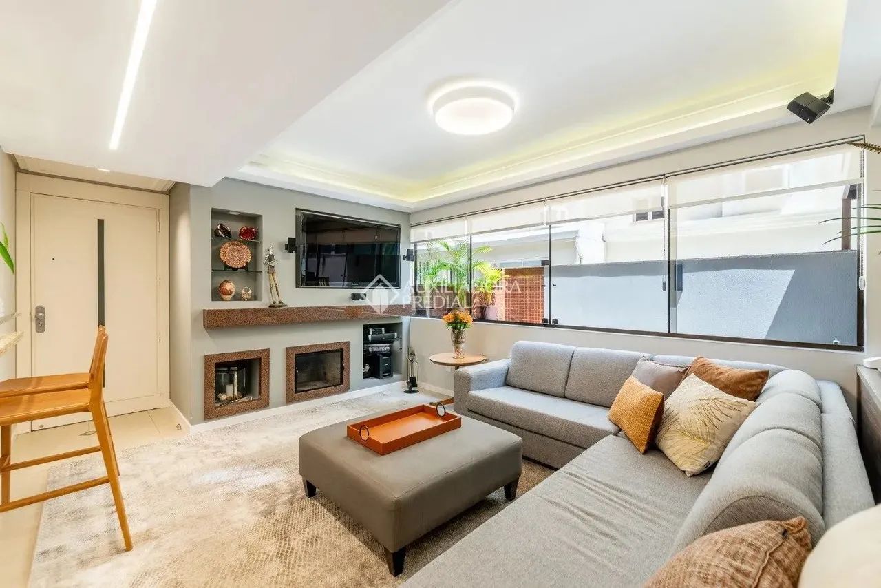 Imóvel para venda possui 102 metros quadrados com 3 quartos em Rio Branco - Porto Alegre - - Foto 4
