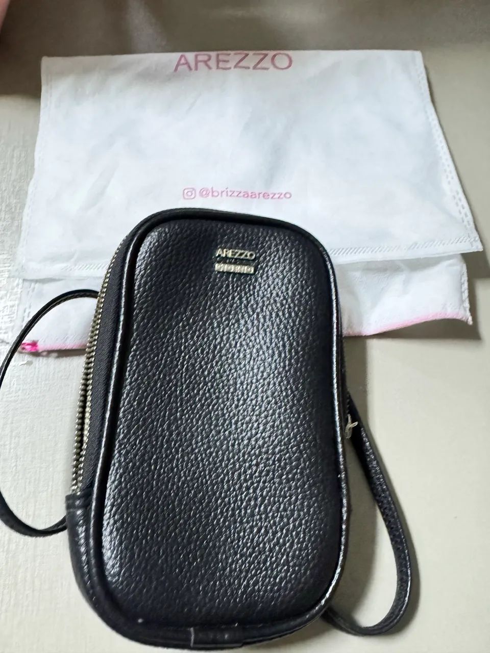 Bolsa porta celular de couro