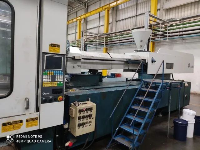  Injetora Plásticos Romi 800 Ton - Foto 3