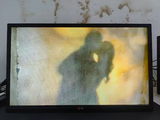 TV 32" LG EM OTIMO ESTADO NÃO SMART
