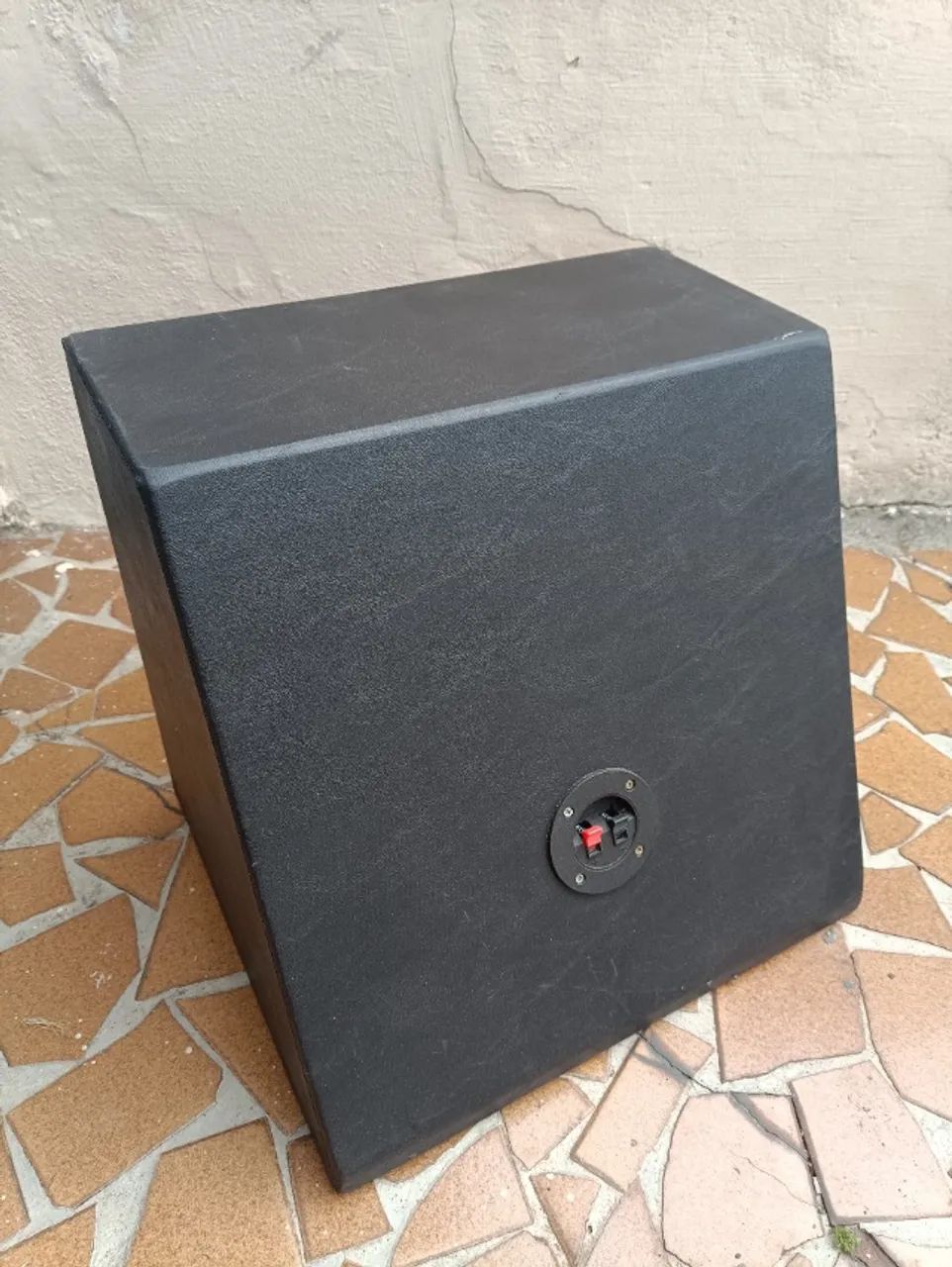 caixa box selada regency 30 litros para um subwoofer de 12" - Foto 2