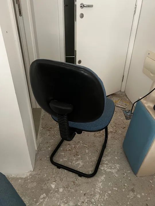Cadeira de escritório base fixa - Foto 3
