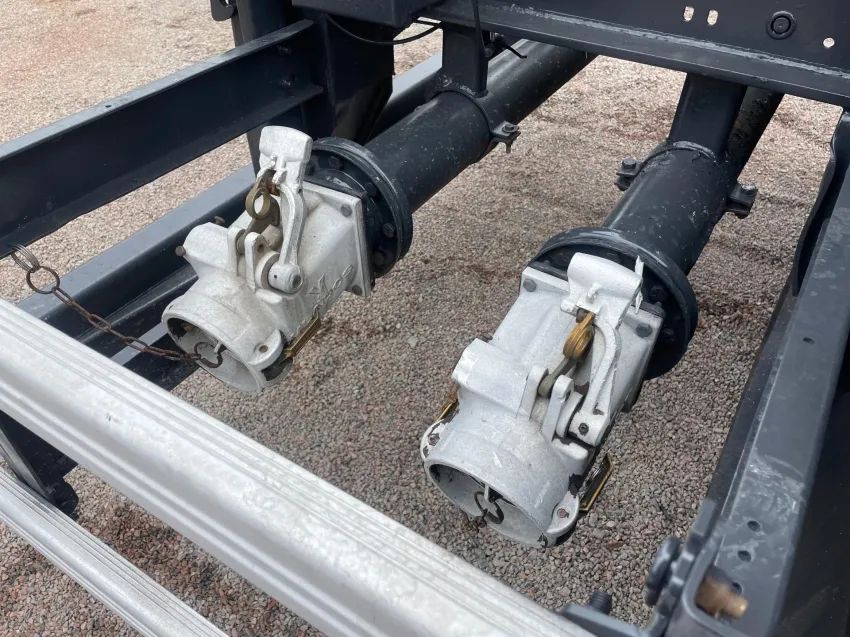 CARRETA TANQUE RANDON VANDERLEIA 43 MIL LITROS ANO 12 - Foto 9