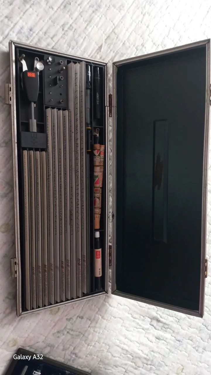 Maleta de Desenho Técnico K&E Leroy