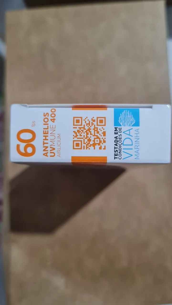 Frete grátis! Protetor Solar La Roche-Posay Anthelios UVMune 400 Airlicium FPS 60 - 40ml - Foto 5