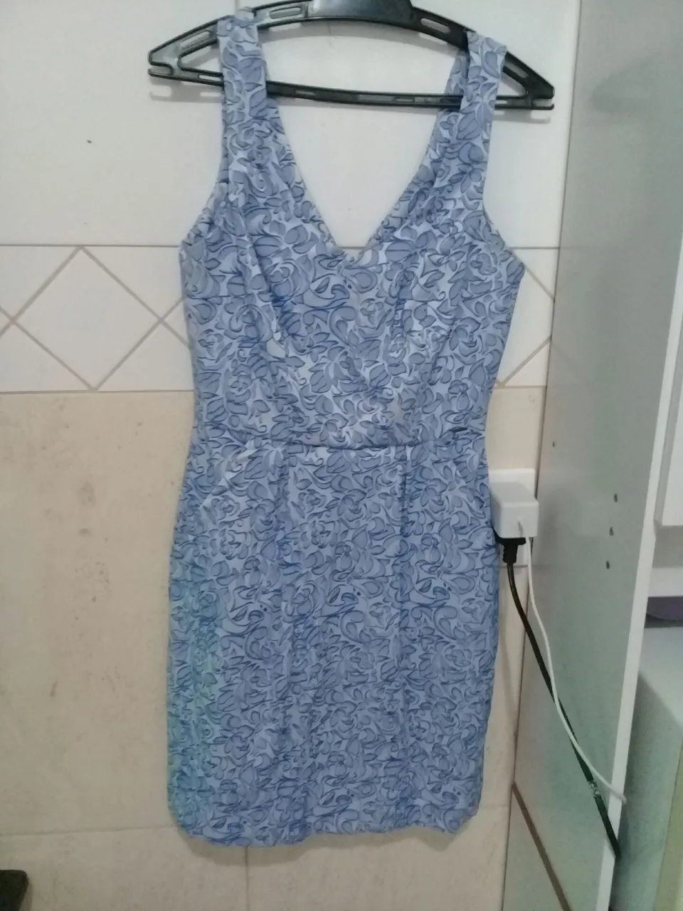 Vestido azul com estampa floral  34/36