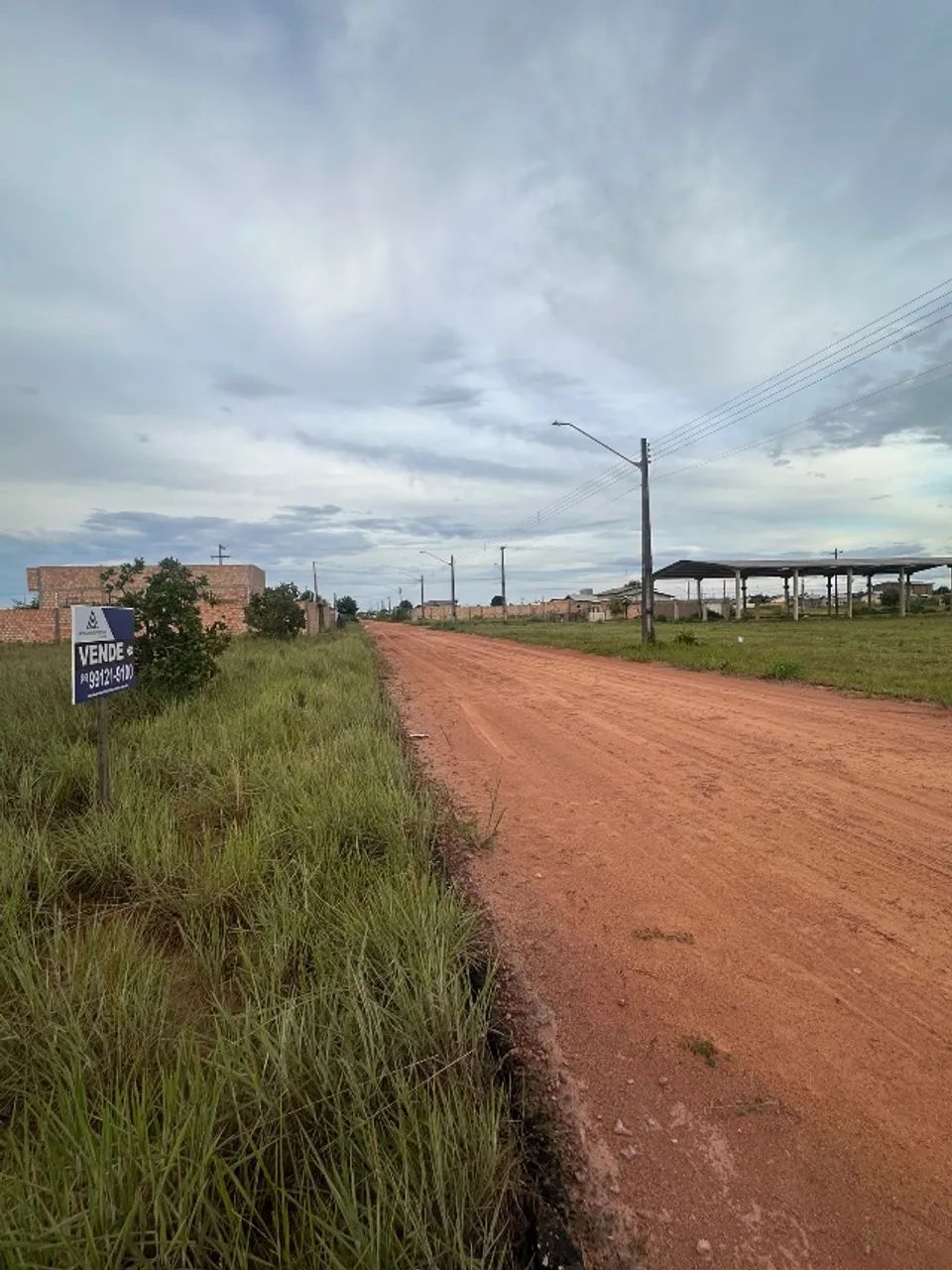Lote de 360 m2 na terceira quadra da Rua Natal. Apto a financiamento. - Foto 3