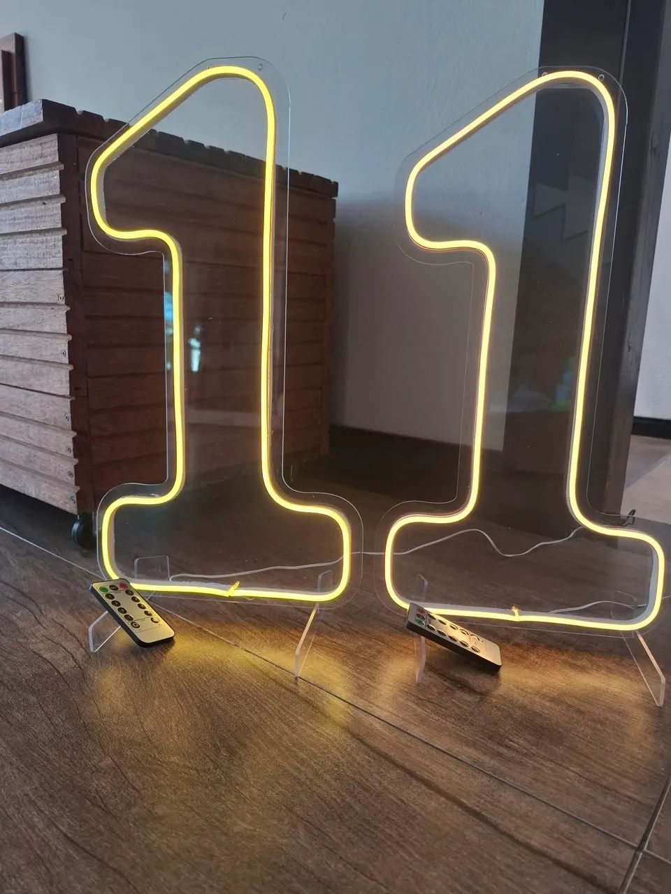 Painel neon led iluminado - número 1