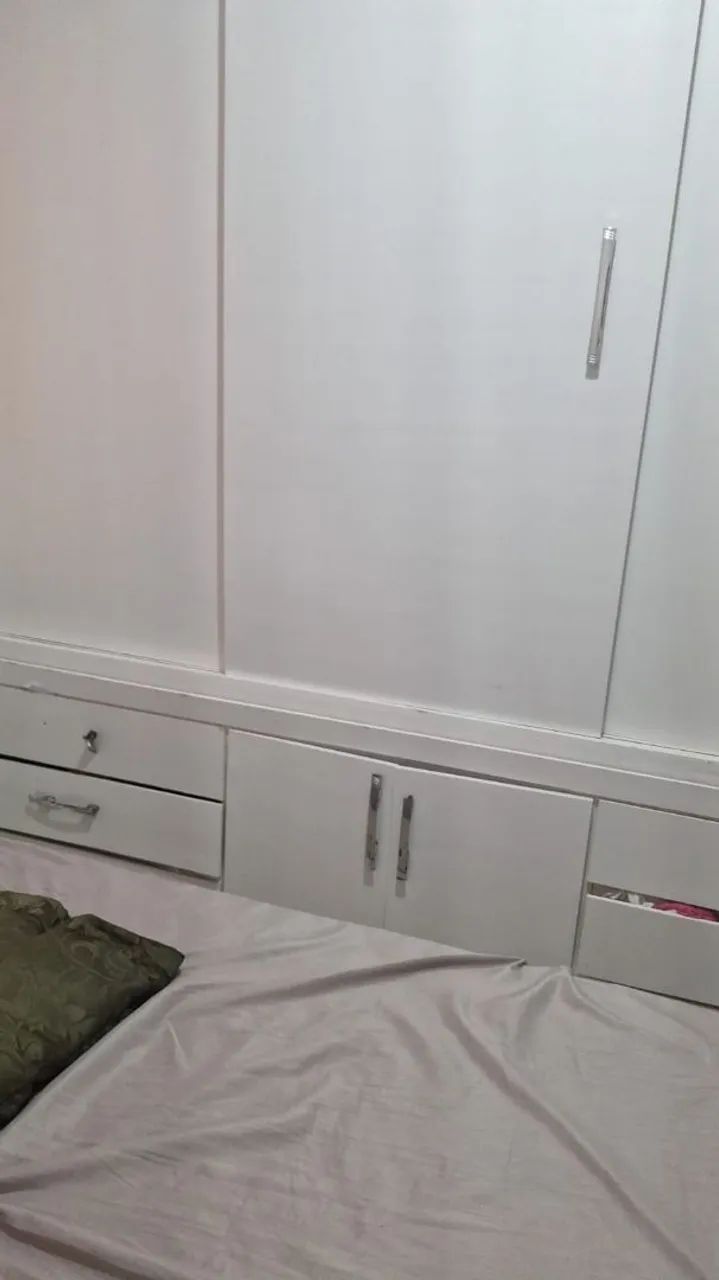 Guarda-roupa de madeira64312003398146121