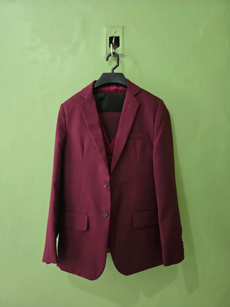 Terno cor roxo/vinho