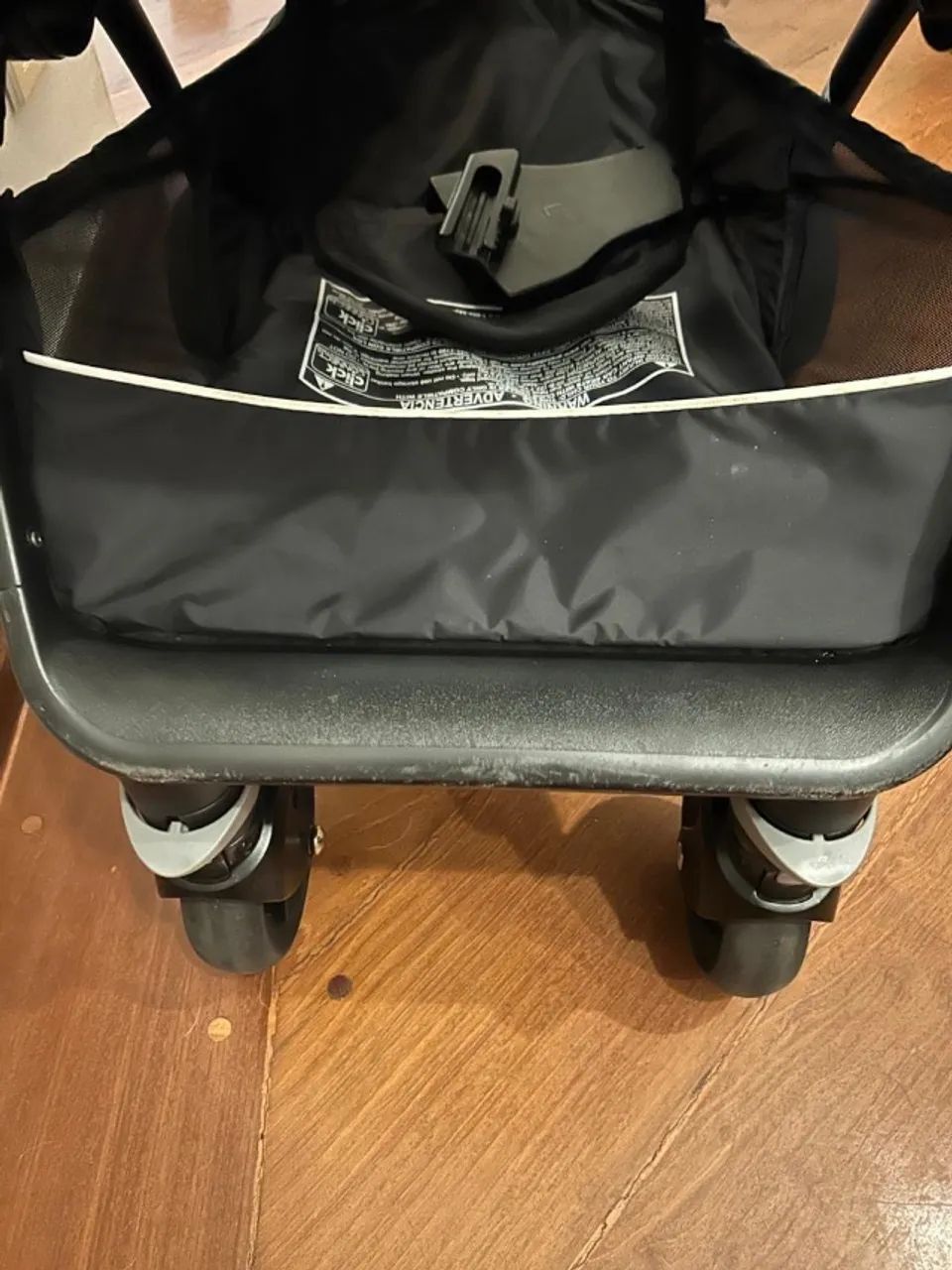 Carrinho de bebê compacto. Vai no avião - Foto 3