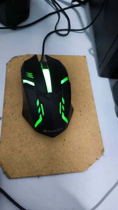 Vendo Mouse Gamer RGB - Foto 2