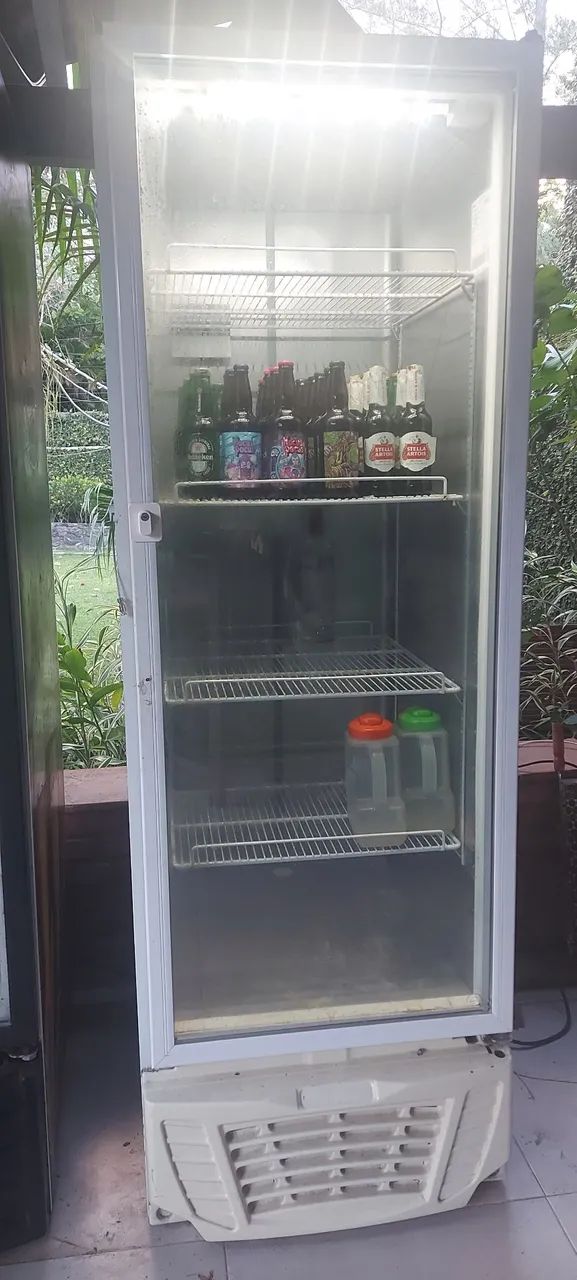 Geladeira Expositora para Bebidas GELOPAR